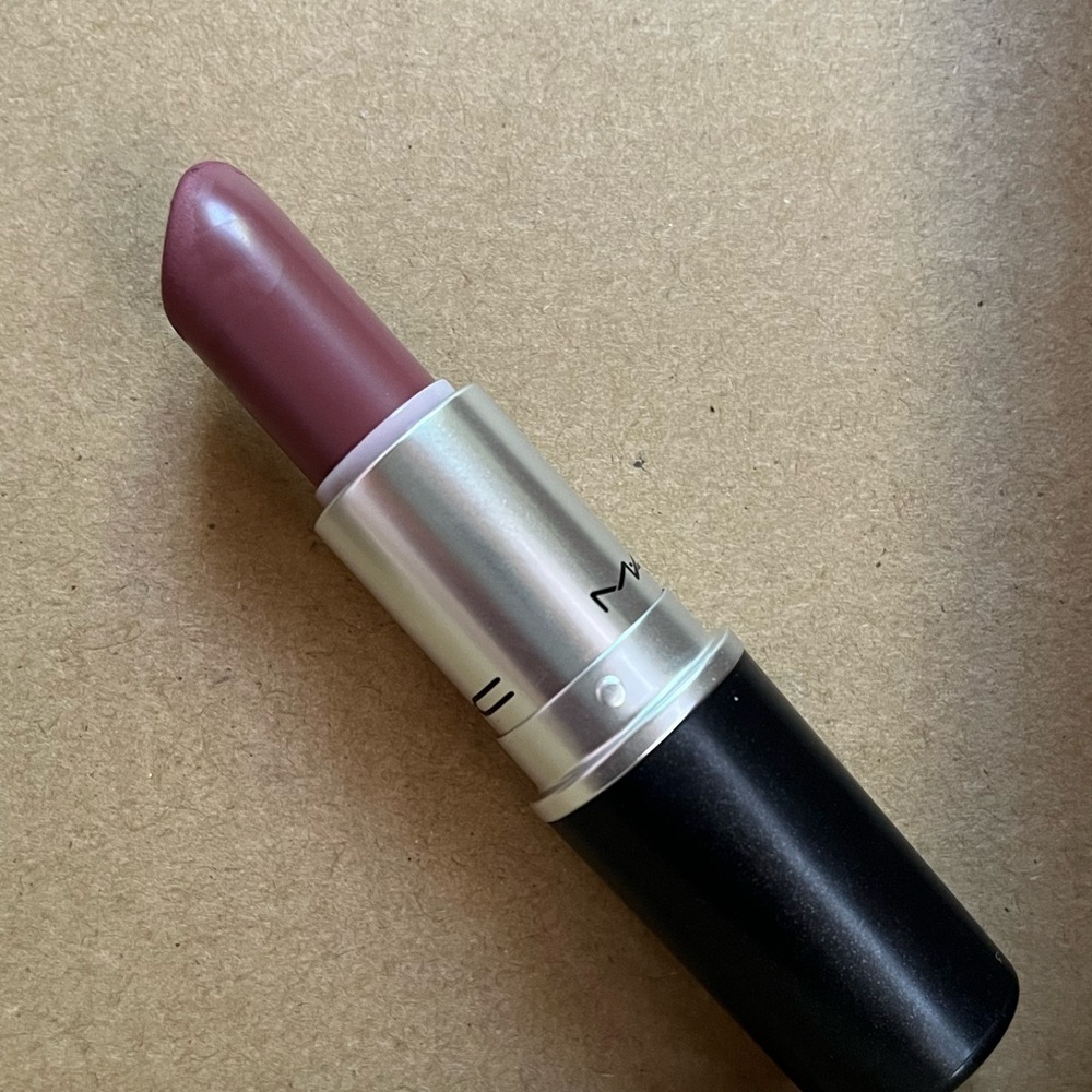 MAC lipstick in Soar